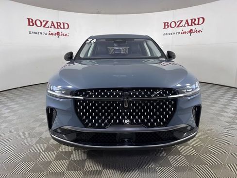 New 2026 Lincoln Nautilus Premier image 2