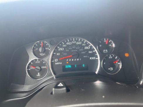 Used 2017 Chevrolet Express 3500 LT w/ LT Preferred Equipment Group image 24