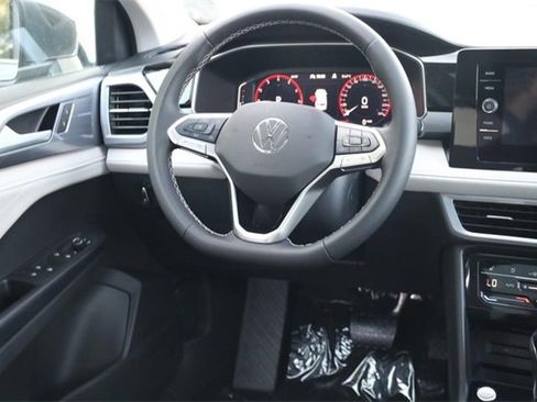 New 2025 Volkswagen Taos SEL image 25