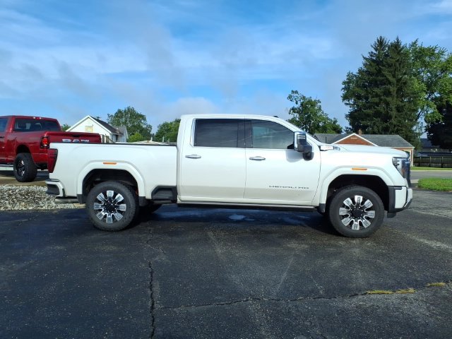Used 2025 GMC Sierra 2500 Denali w/ Denali Reserve Package AWD/4WD image 8