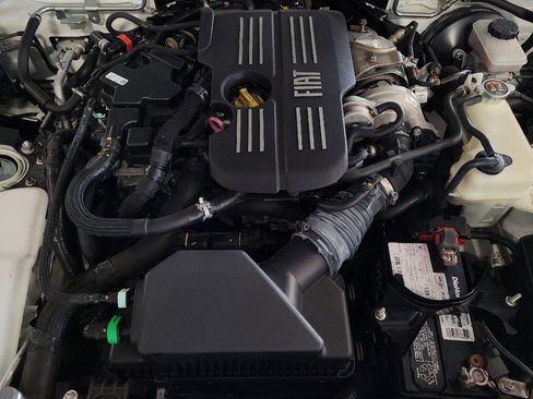 Used 2020 FIAT 124 Spider Classica w/ Technology Group image 30