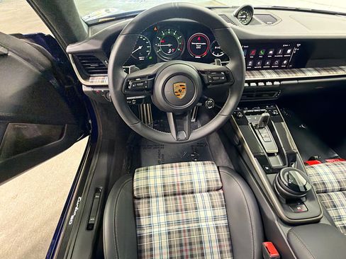 Certified 2025 Porsche 911 Turbo AWD/4WD image 16