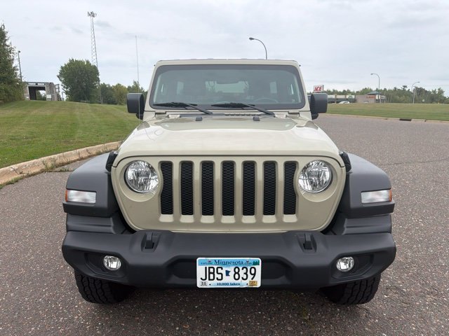 Used 2022 Jeep Wrangler Unlimited Sport AWD/4WD image 12