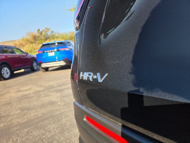 New 2027 Honda HR-V LX image 11