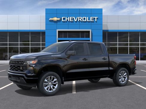 New 2026 Chevrolet Silverado 1500 Custom RWD image 2