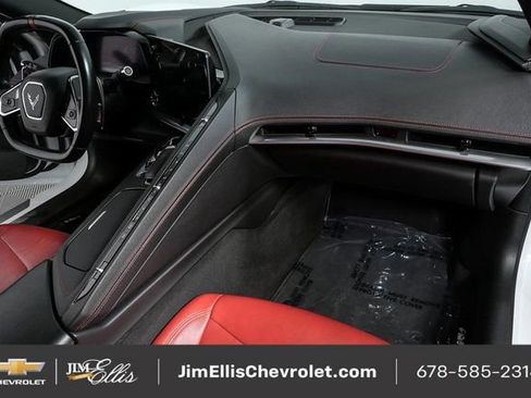 Used 2021 Chevrolet Corvette Stingray image 16