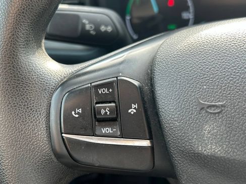 Used 2022 Ford Maverick XL FWD image 18