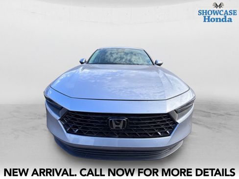 Used 2023 Honda Accord EX image 7