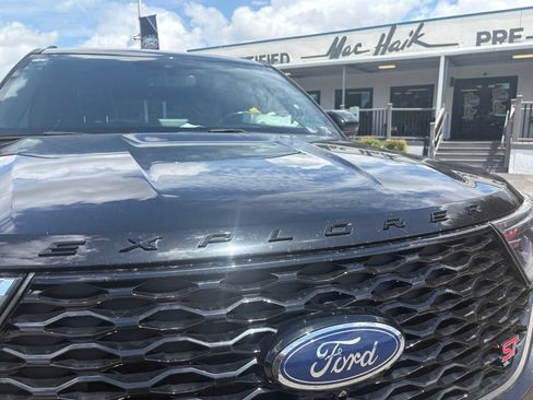 Used 2021 Ford Explorer ST w/ Equipment Group 401A AWD/4WD image 7