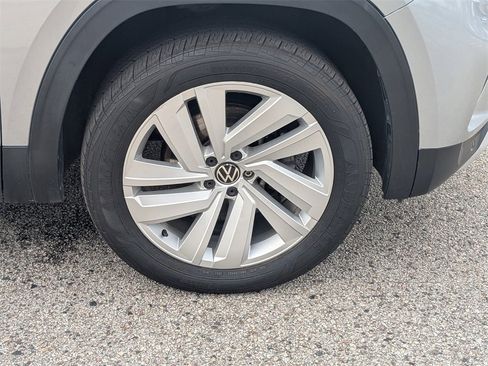 Used 2021 Volkswagen Atlas SEL image 11