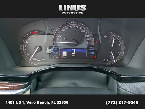 Used 2018 Cadillac XT5 Luxury w/ Driver Awareness Package image 26