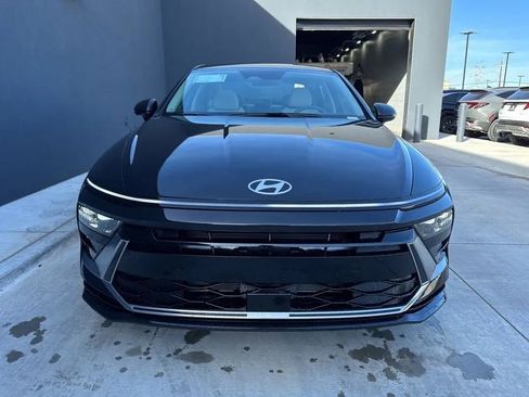 New 2026 Hyundai Sonata SEL FWD image 2