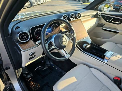 Used 2023 Mercedes-Benz GLC 300 4MATIC image 13