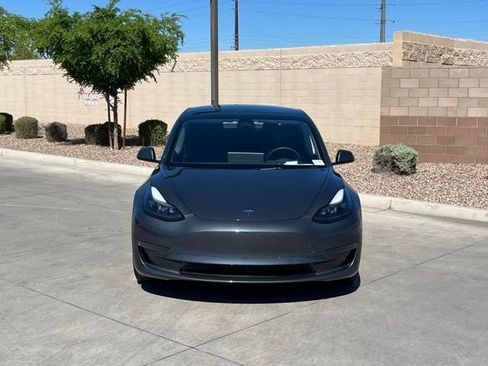 Used 2023 Tesla Model 3 Standard Range image 4