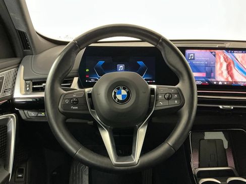 Certified 2025 BMW X1 xDrive28i w/ Convenience Package AWD/4WD image 16