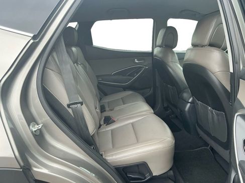 Used 2018 Hyundai Santa Fe Sport FWD image 23