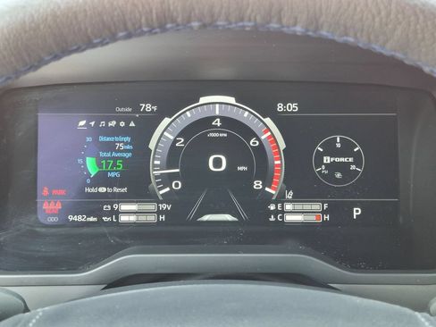 Used 2026 Toyota Tundra Platinum AWD/4WD image 15