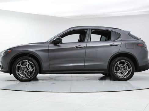 New 2025 Alfa Romeo Stelvio Sprint w/ Convenience Package AWD/4WD image 2
