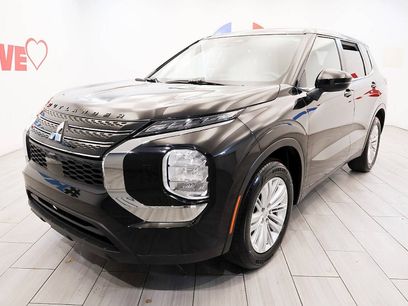 Used 2024 Mitsubishi Outlander ES