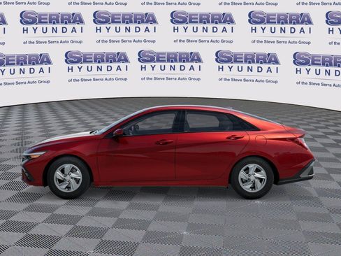 New 2026 Hyundai Elantra SE image 3