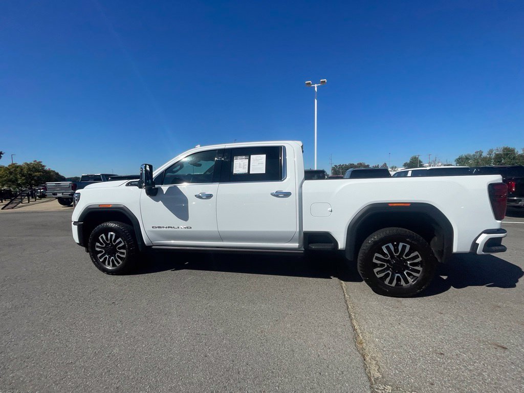 Used 2025 GMC Sierra 2500 Denali Ultimate AWD/4WD image 10
