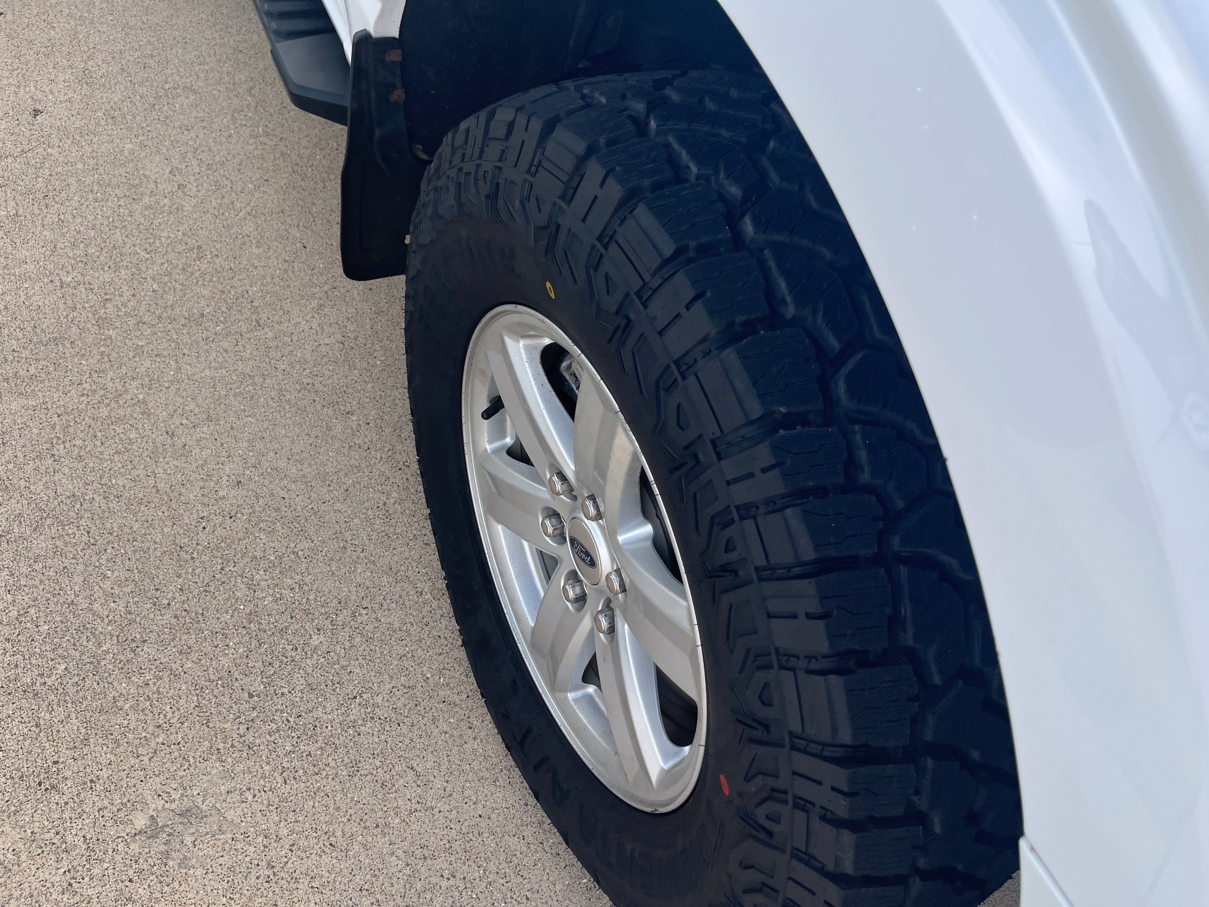 Used 2022 Ford F150 XLT w/ Equipment Group 301A Mid AWD/4WD image 9