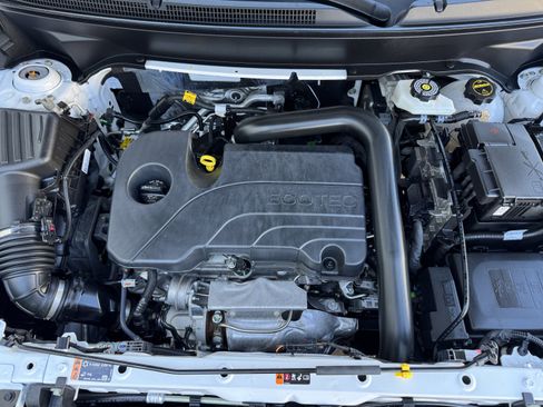 Certified 2024 Chevrolet Equinox LT image 24