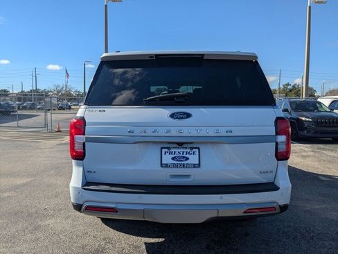Certified 2024 Ford Expedition Max XLT image 6