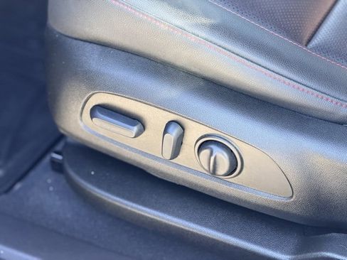 Certified 2022 Chevrolet Blazer RS w/ Enhanced Convenience Package image 7