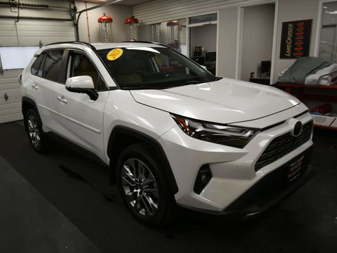 Used 2023 Toyota RAV4 Limited AWD/4WD image 2