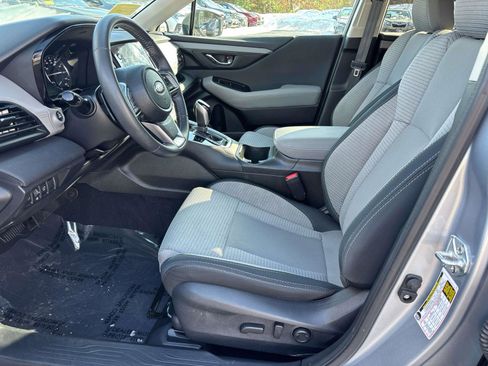 Certified 2025 Subaru Outback Premium image 8