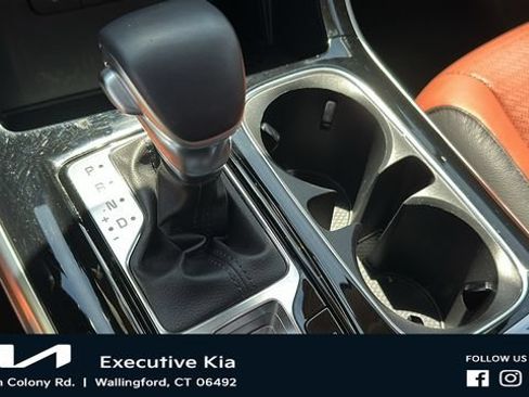 Certified 2023 Kia Carnival SX Prestige FWD image 20