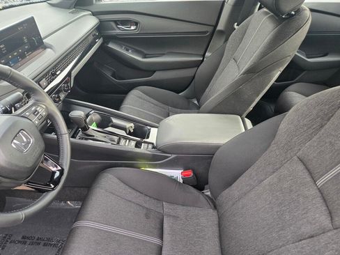 Used 2025 Honda Accord Sport image 20