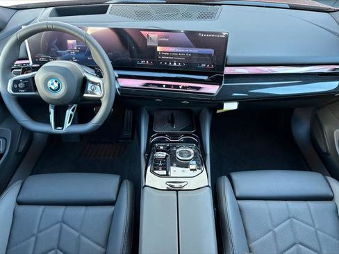 New 2026 BMW 550e xDrive w/ Executive Package image 12