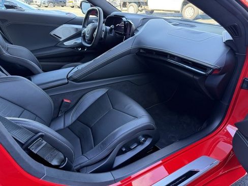 Used 2020 Chevrolet Corvette Stingray Premium Cpe w/ 3LT Preferred Equipment Group image 15