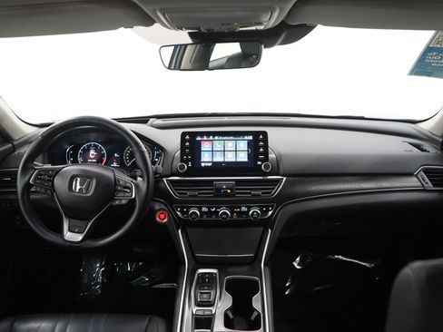 Used 2022 Honda Accord Touring image 13