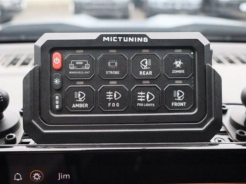 Used 2024 Chevrolet Colorado ZR2 w/ Safety Package AWD/4WD image 25