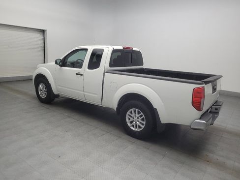 Used 2019 Nissan Frontier SV AWD/4WD image 3