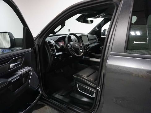 Used 2024 RAM 1500 Laramie image 8