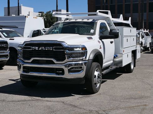 New 2026 RAM 5500 Tradesman w/ Chrome Appearance Group RWD image 9
