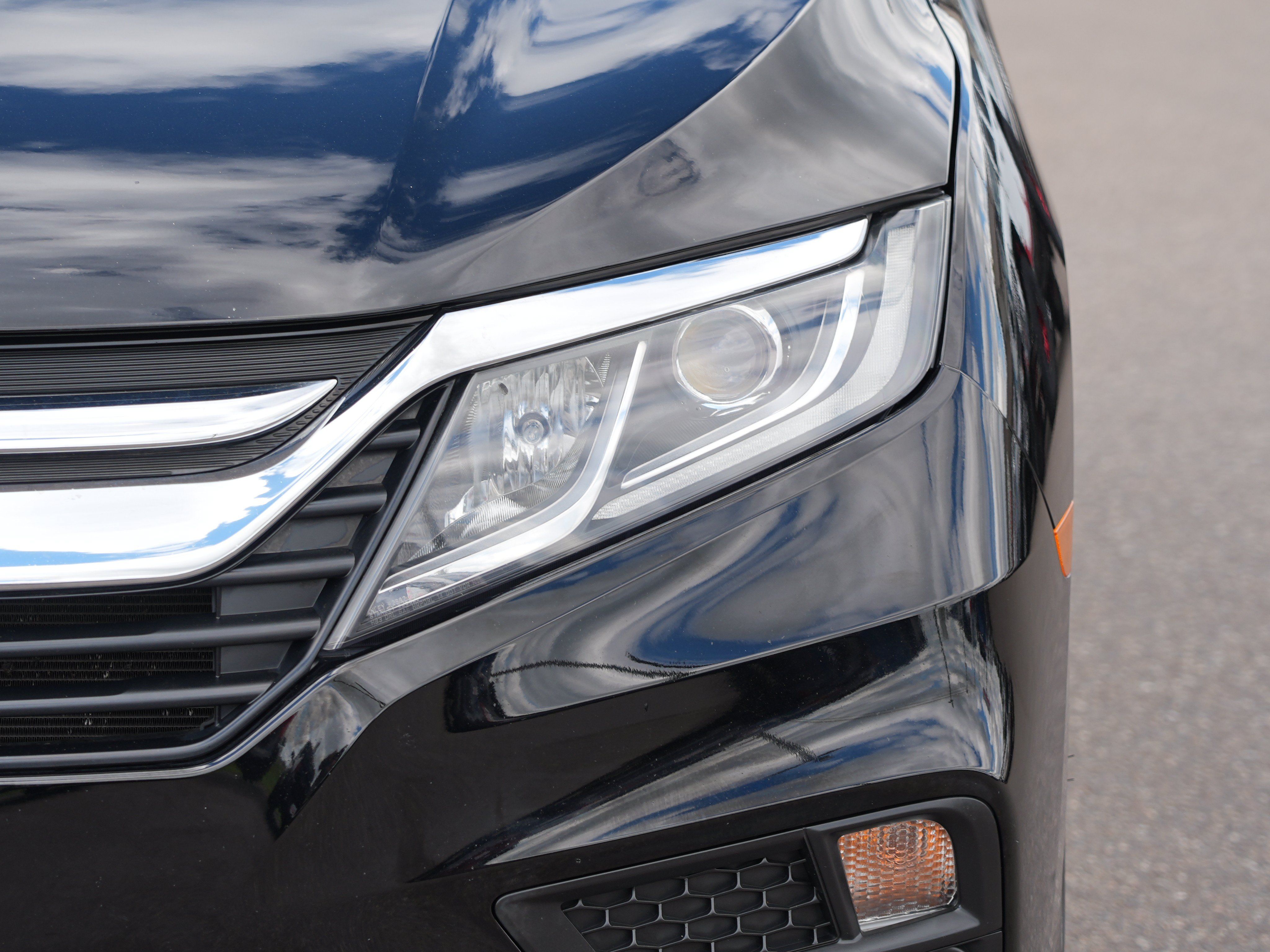 Used 2019 Honda Odyssey EX image 6
