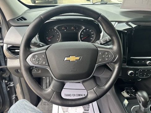 Used 2021 Chevrolet Traverse LT AWD/4WD image 5