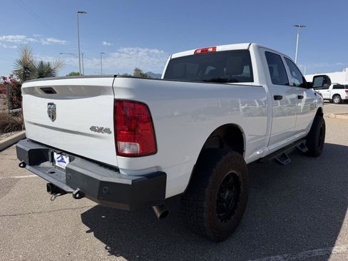 Used 2017 RAM 2500 Tradesman w/ Chrome Appearance Group AWD/4WD image 5