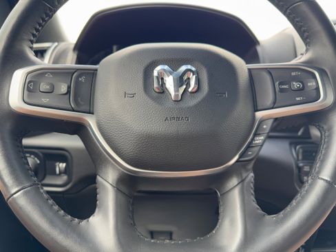 Used 2024 RAM 3500 Big Horn image 19