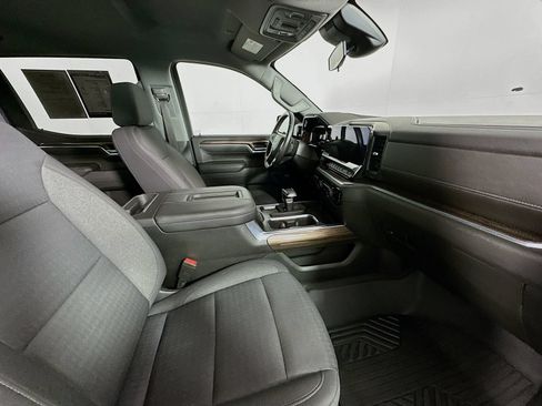 Used 2022 Chevrolet Silverado 1500 RST w/ Convenience Package II AWD/4WD image 32
