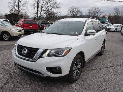 Used 2017 Nissan Pathfinder SL w/ SL Tech Package image 1