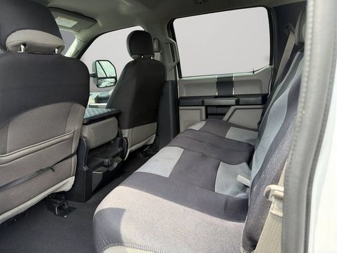 Used 2019 Ford F250 XLT AWD/4WD image 14