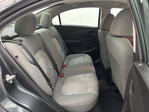Used 2018 Chevrolet Sonic LS image 27
