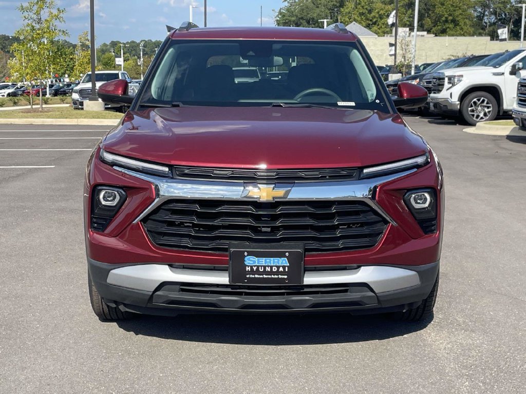 Used 2025 Chevrolet TrailBlazer LT AWD/4WD image 8