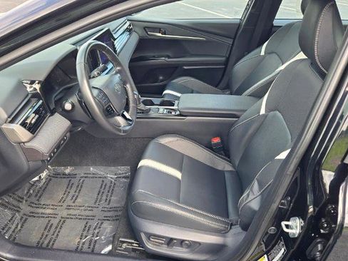Used 2025 Toyota Camry SE FWD image 20